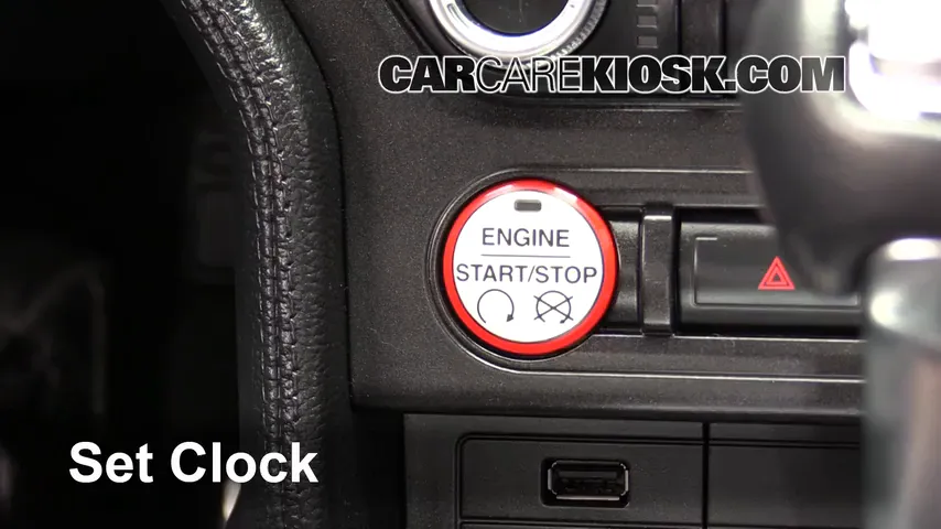 2016 Ford Mustang V6 3.7L V6 Coupe Reloj Fijar hora de reloj